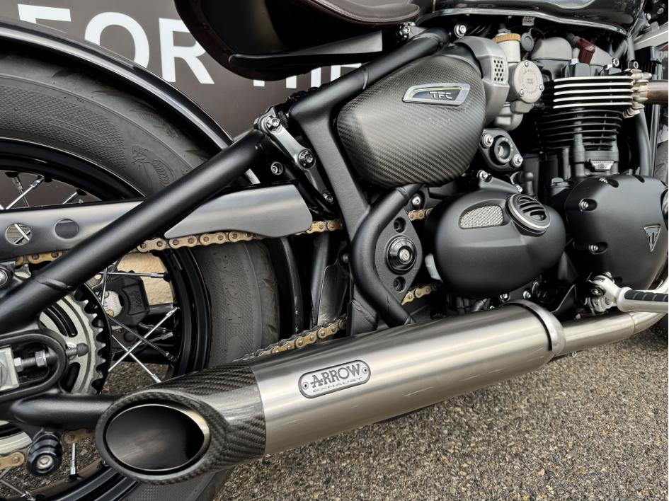 TRIUMPH BONNEVILLE BOBBER TFC