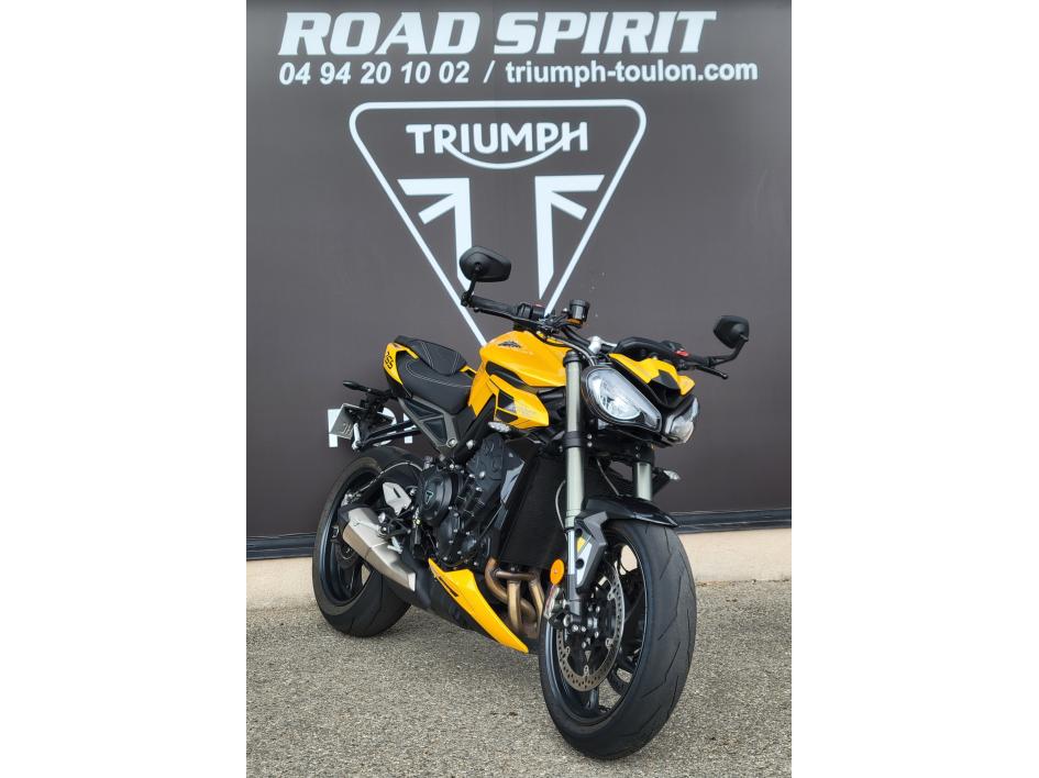 TRIUMPH STREET TRIPLE 765 RS