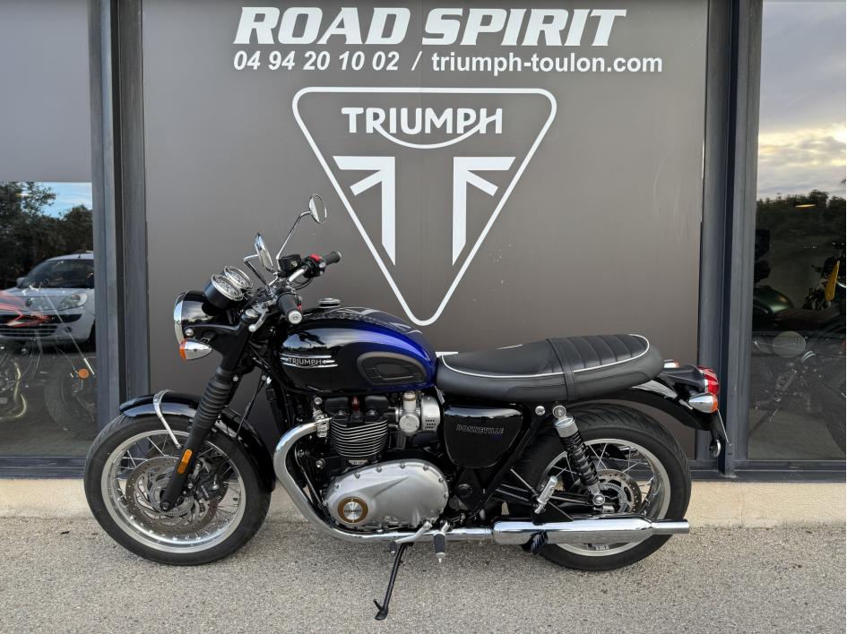 TRIUMPH BONNEVILLE T120 STEALTH