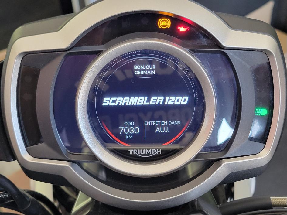 TRIUMPH SCRAMBLER 1200 XC