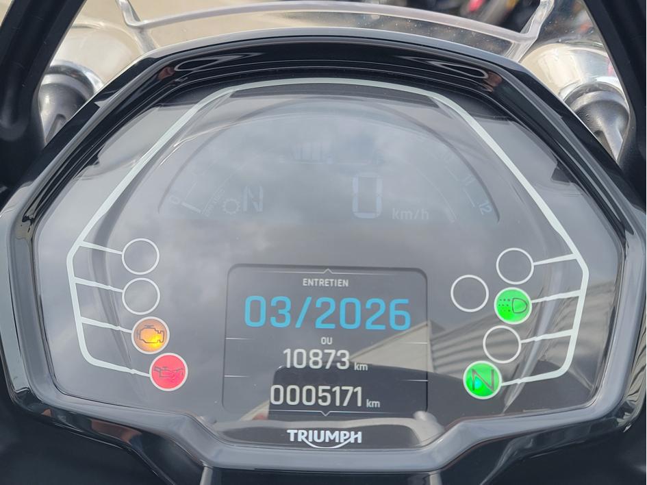 TRIUMPH TIGER SPORT 800