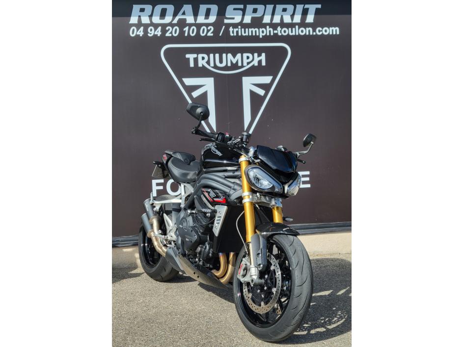 TRIUMPH SPEED TRIPLE 1200 RS