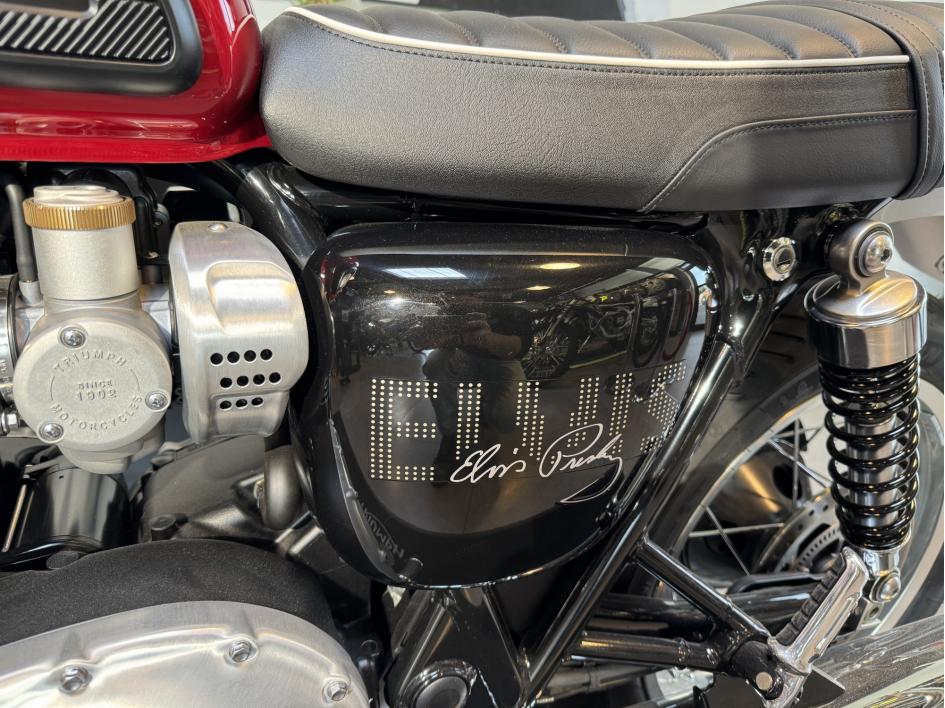 TRIUMPH BONNEVILLE T120 ELVIS